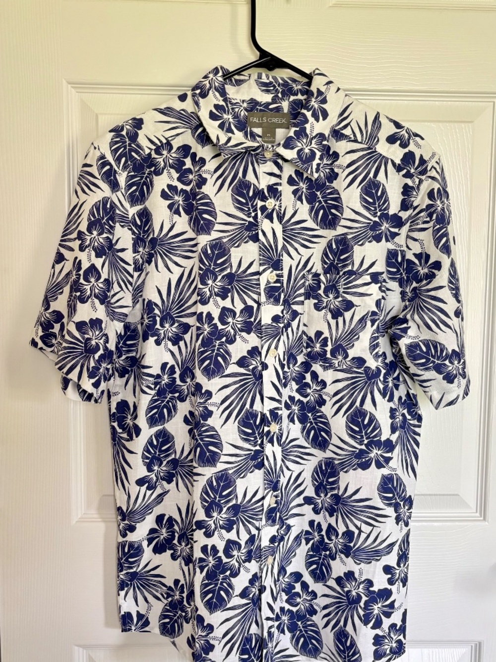 Falls Creek Men's Medium Navy & White All-Over Hibiscus Tropical Hawaiian Shirt